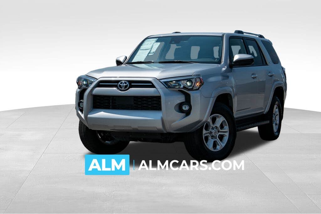 2024 Toyota 4Runner SR5 4WD