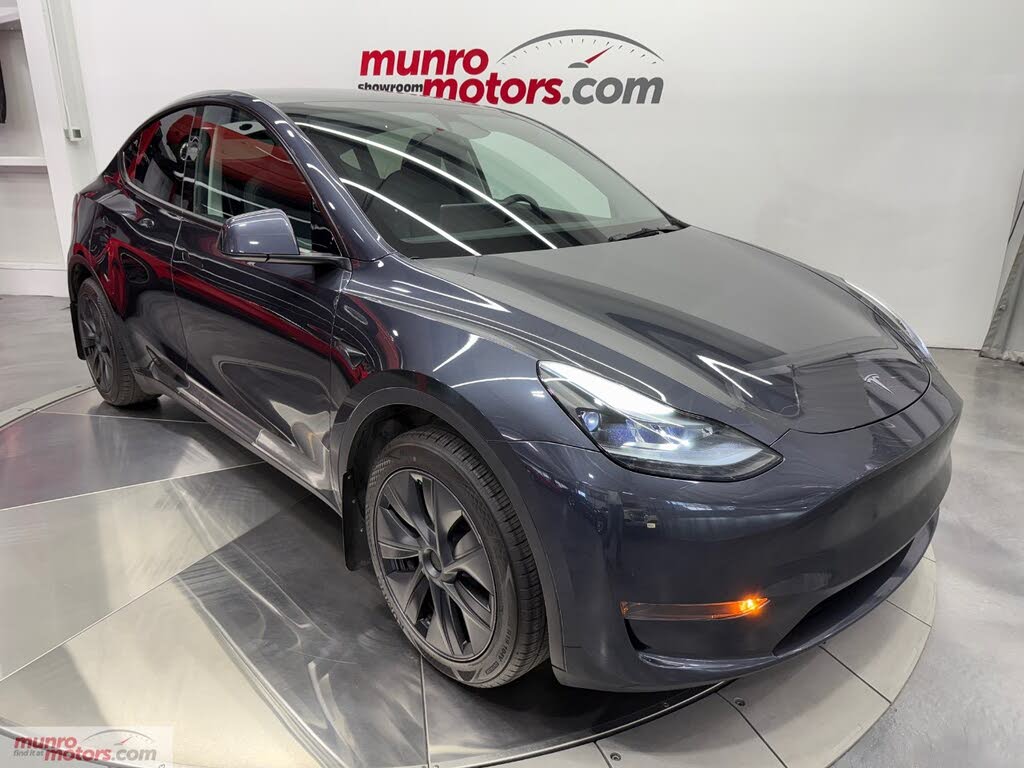 2024 Tesla Model Y RWD