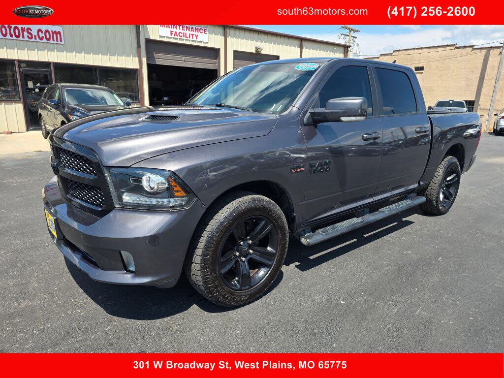 2017 RAM 1500 Night Crew Cab 4WD