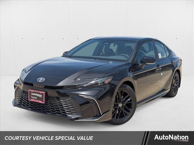 2025 Toyota Camry SE FWD
