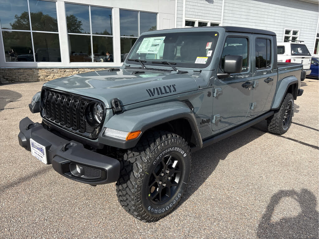 2025 Jeep Gladiator Willys Crew Cab 4WD
