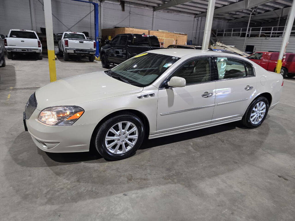 2011 Buick Lucerne CX FWD