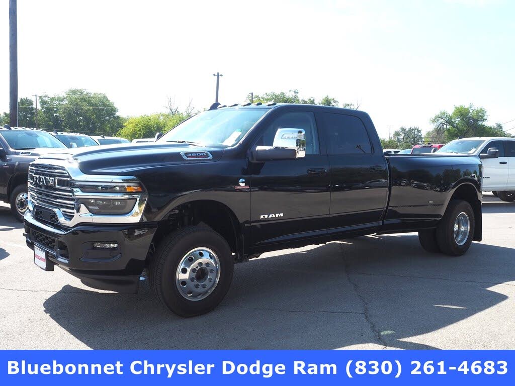 2026 RAM 3500 Laramie Crew Cab LB DRW 4WD