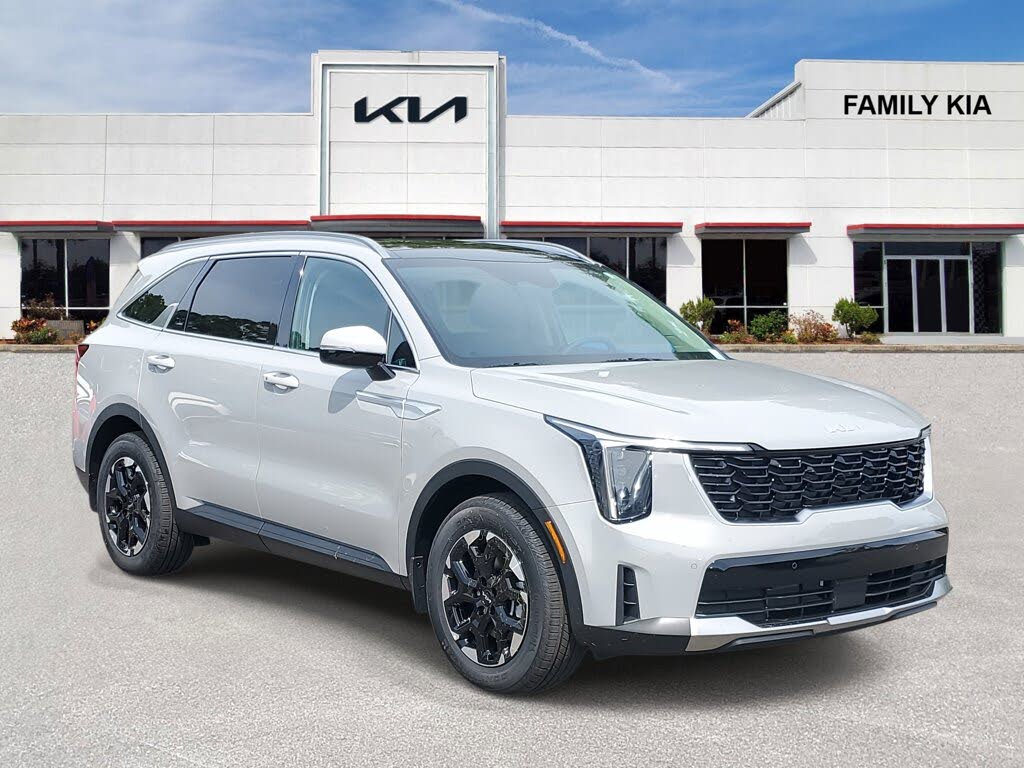 2026 Kia Sorento S FWD