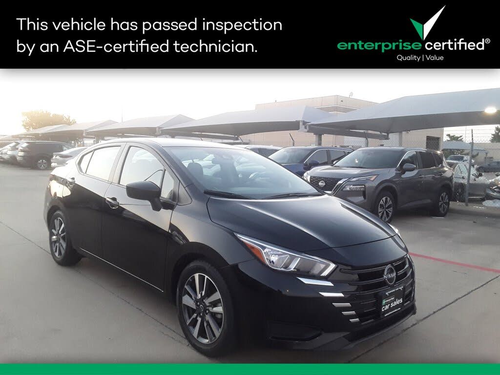 2023 Nissan Versa SV FWD