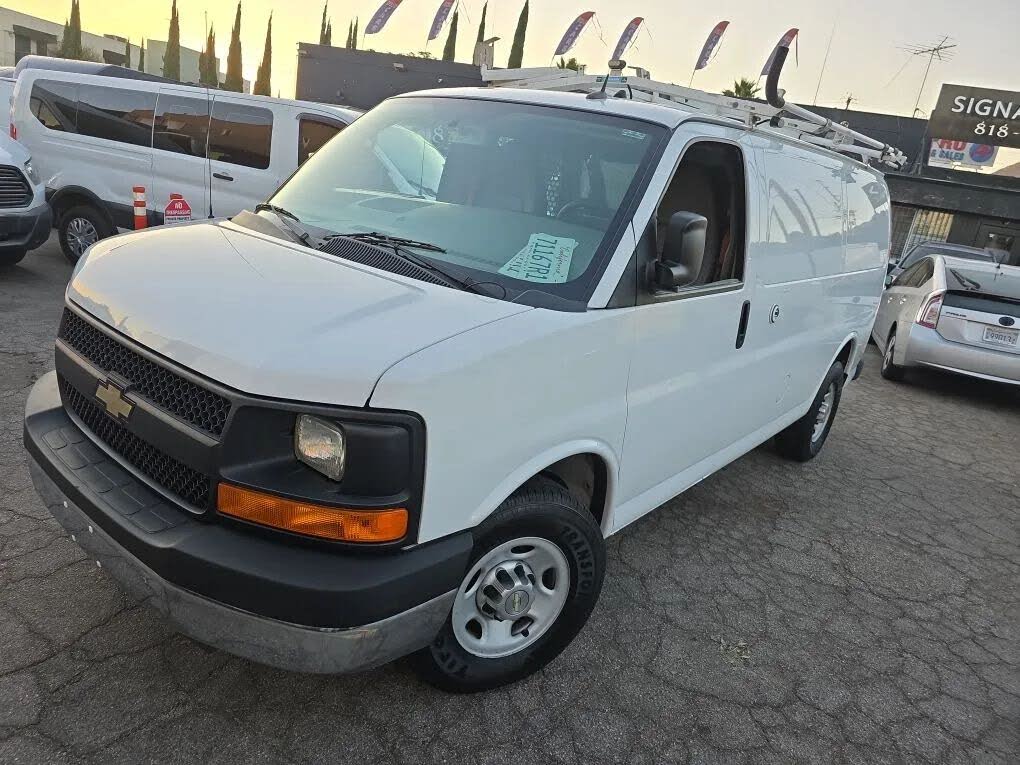 2014 Chevrolet Express Cargo 2500 RWD