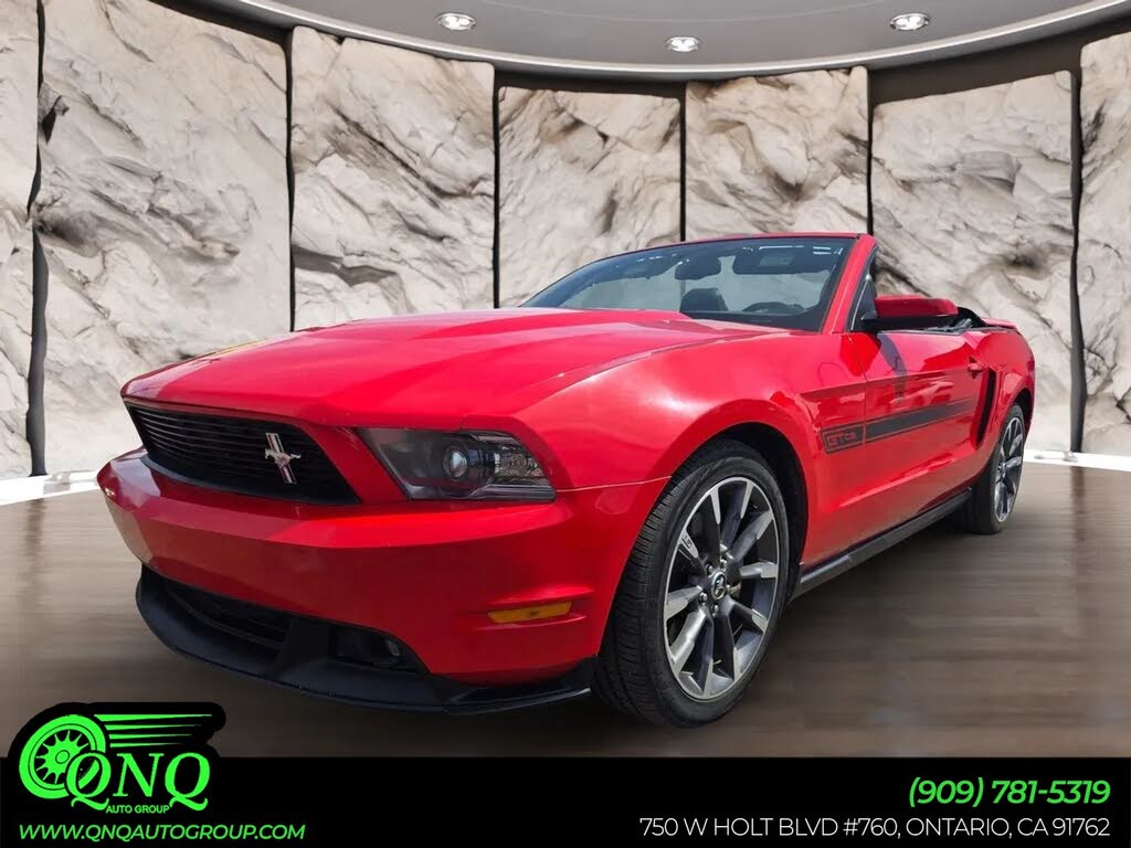 2012 Ford Mustang GT Premium Convertible RWD