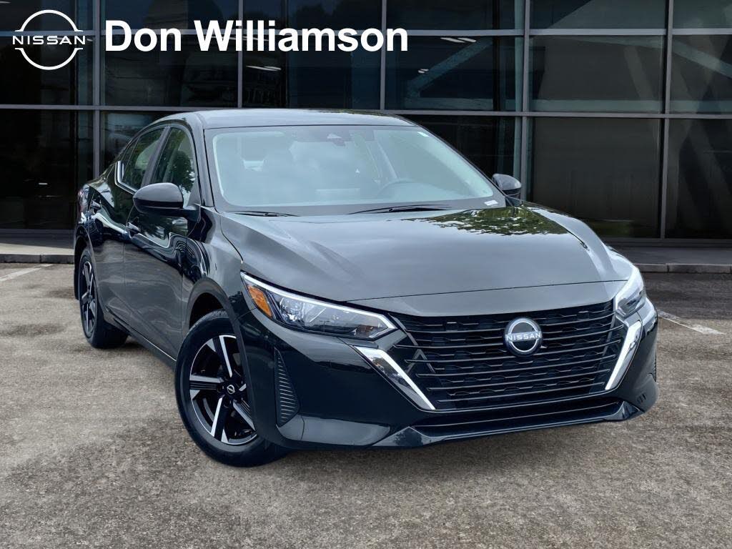 2025 Nissan Sentra SV FWD