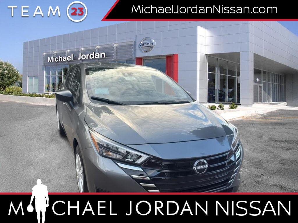 2025 Nissan Versa S FWD