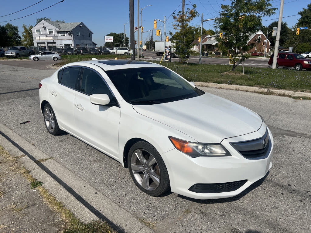 2014 Acura ILX 2.0L FWD