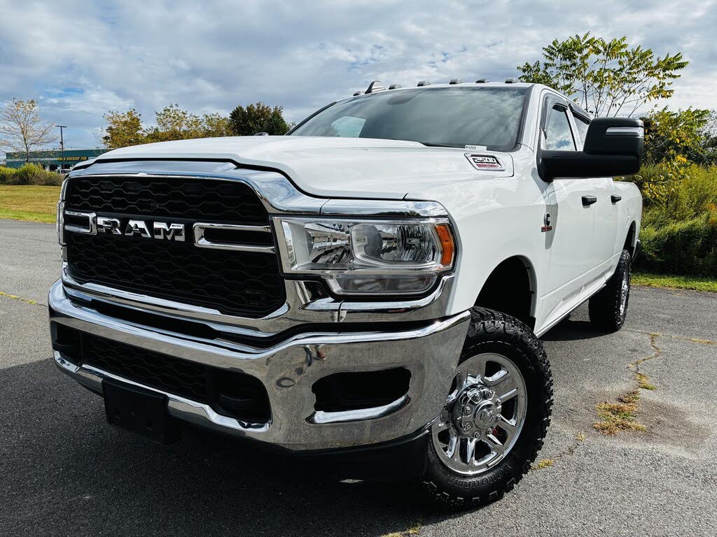 2024 RAM 2500 Tradesman Crew Cab 4WD