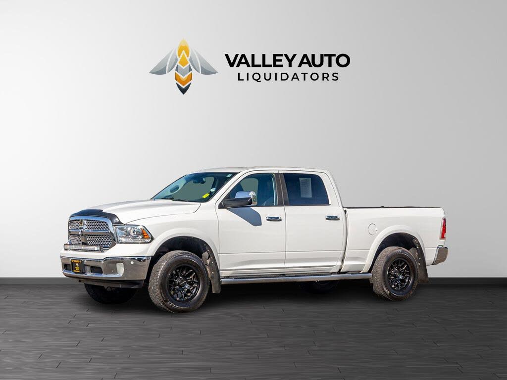 2014 RAM 1500 Laramie Crew Cab 4WD