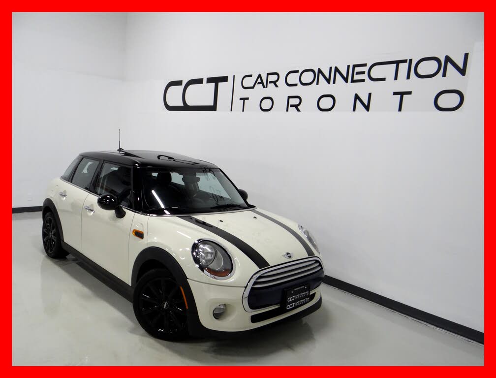 2015 MINI Cooper 4-Door Hatchback FWD