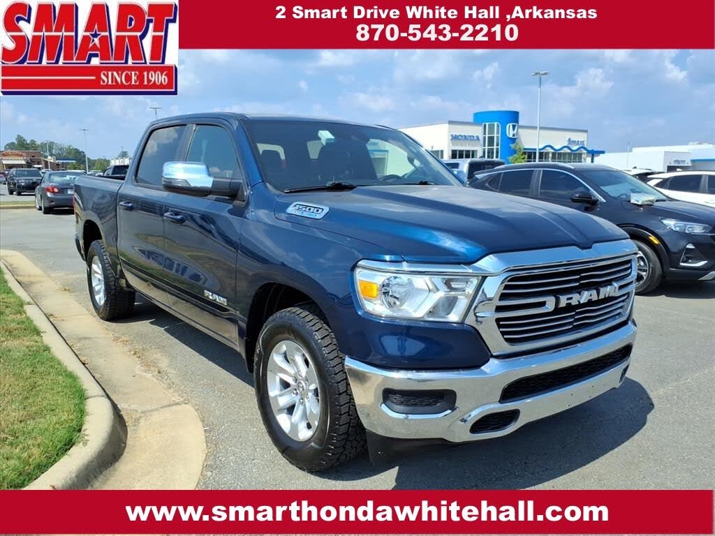 2024 RAM 1500 Laramie Crew Cab 4WD