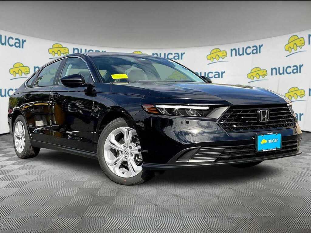 2025 Honda Accord LX FWD