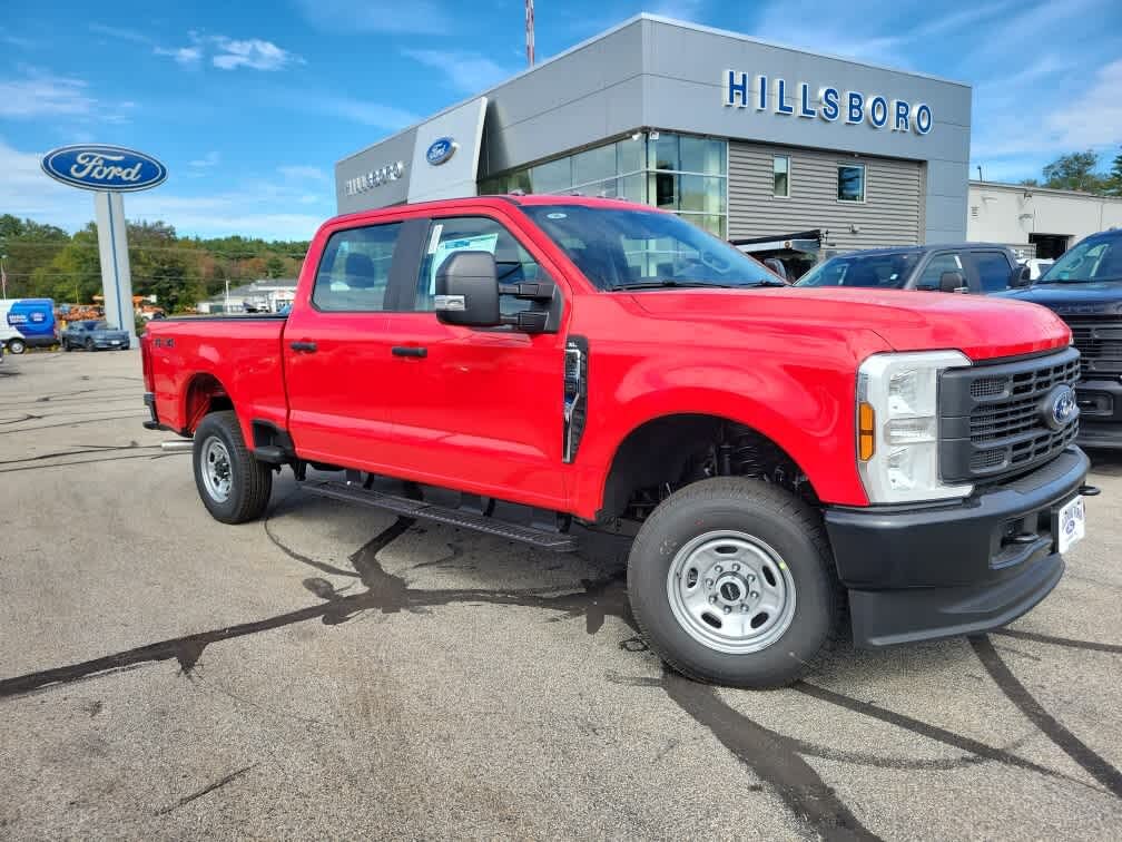 2026 Ford F-250 Super Duty XL Crew Cab 4WD