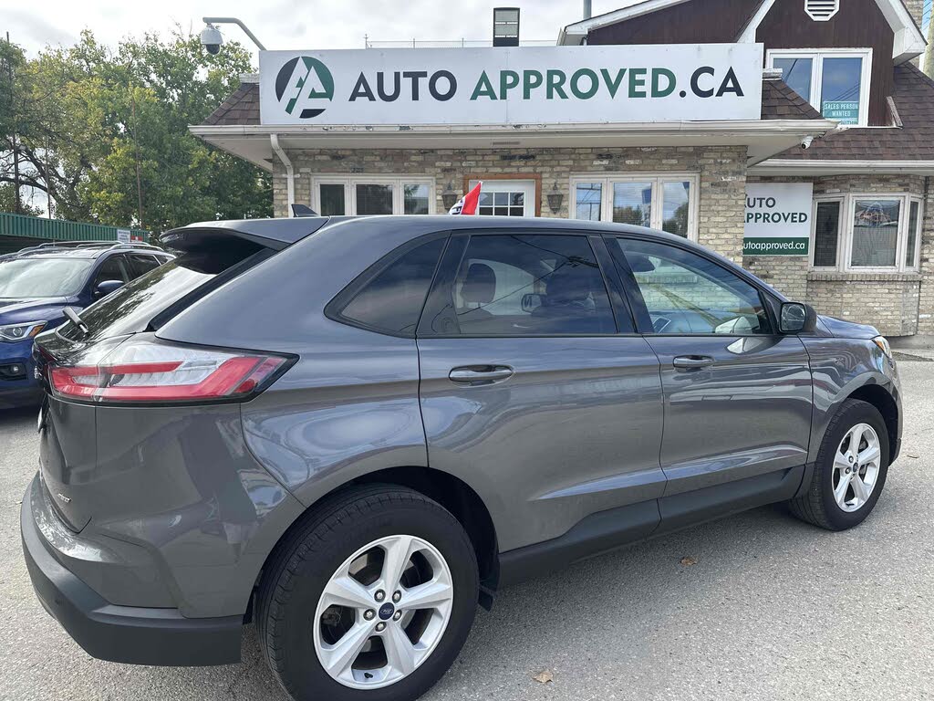 2022 Ford Edge SE AWD