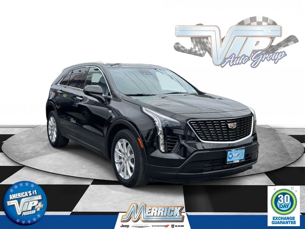 2022 Cadillac XT4 Luxury AWD