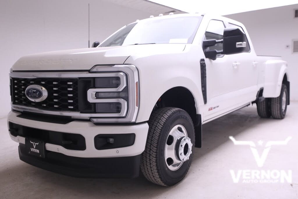 2026 Ford F-350 Super Duty Platinum Crew Cab LB DRW 4WD