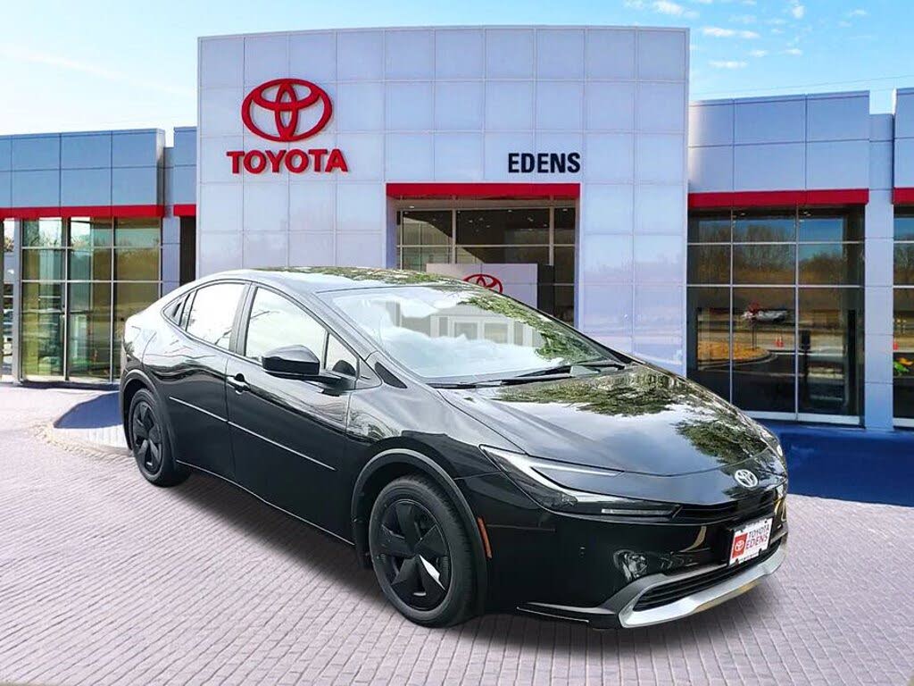 2026 Toyota Prius Plug-In Hybrid SE FWD