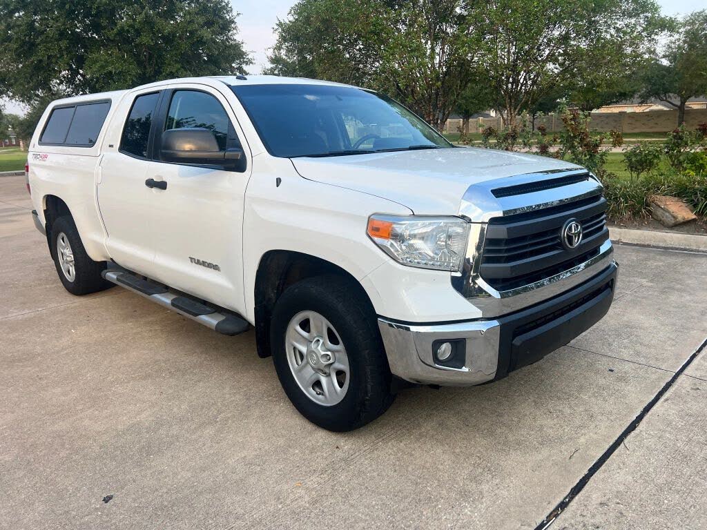 2015 Toyota Tundra SR Double Cab 4.6L 4WD