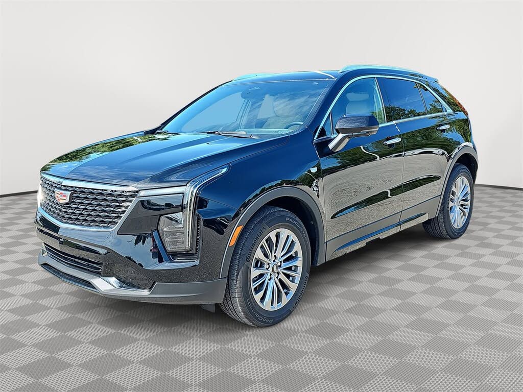2025 Cadillac XT4 Premium Luxury FWD