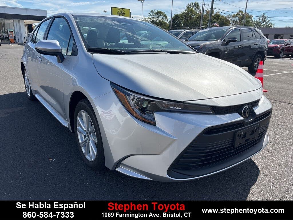 2025 Toyota Corolla LE FWD