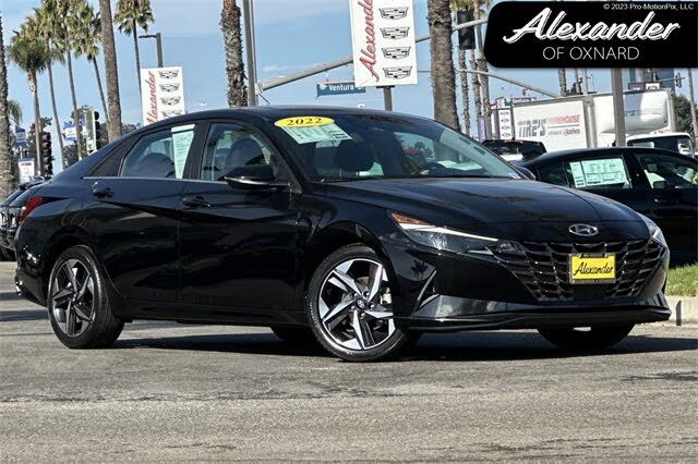 2022 Hyundai Elantra SEL FWD