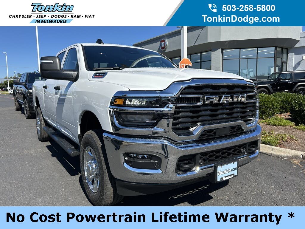 2026 RAM 2500 Tradesman Crew Cab 4WD