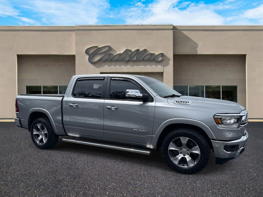 2019 RAM 1500 Laramie Crew Cab RWD