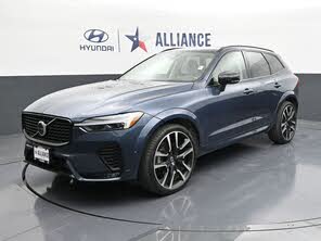 Volvo XC60 B5 Ultimate Dark Theme AWD