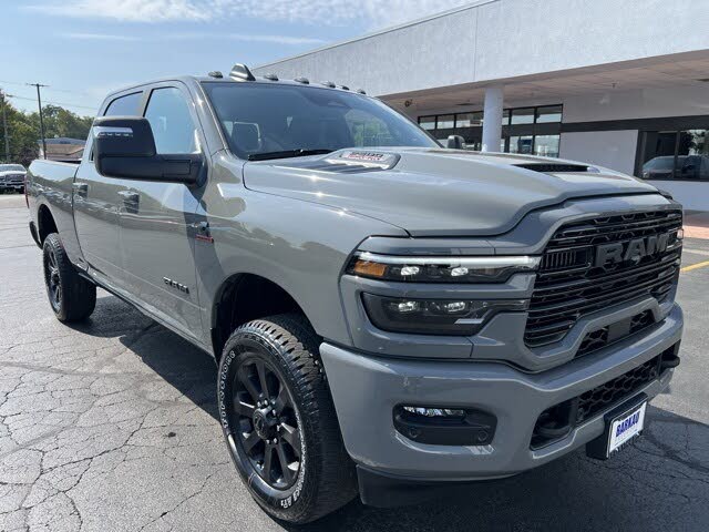 2026 RAM 2500 Laramie Crew Cab 4WD