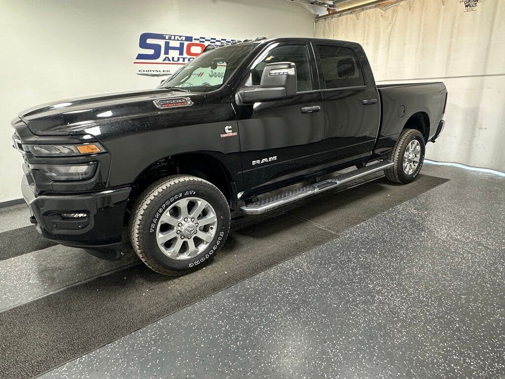 2026 RAM 2500 Big Horn Crew Cab 4WD
