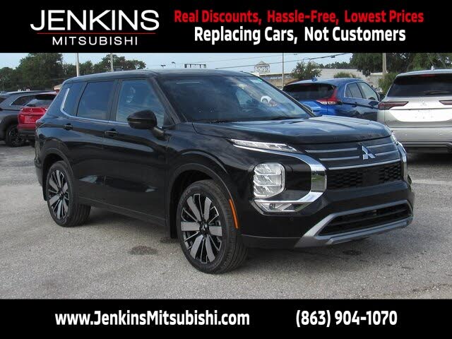2025 Mitsubishi Outlander SE FWD