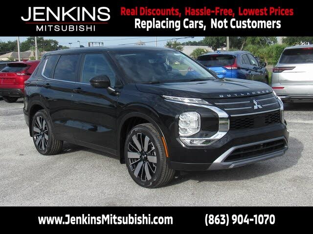 2025 Mitsubishi Outlander SE FWD