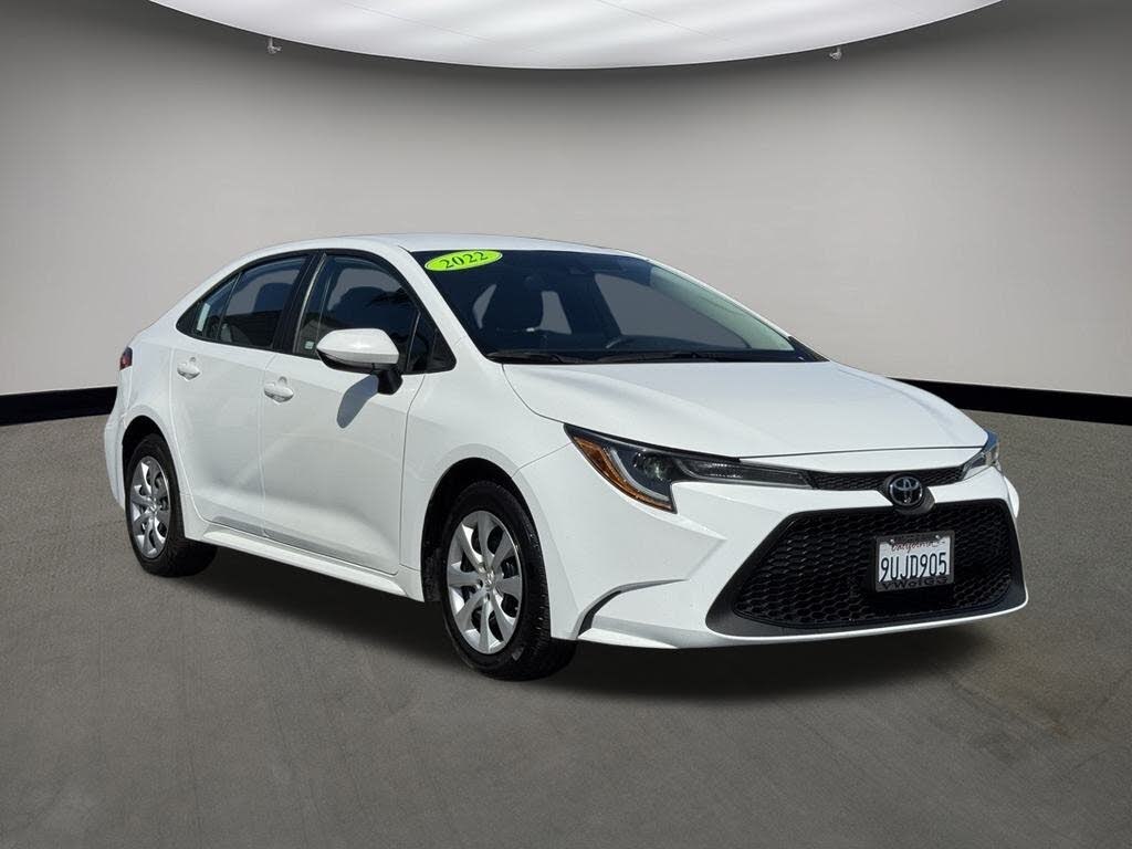 2022 Toyota Corolla LE FWD