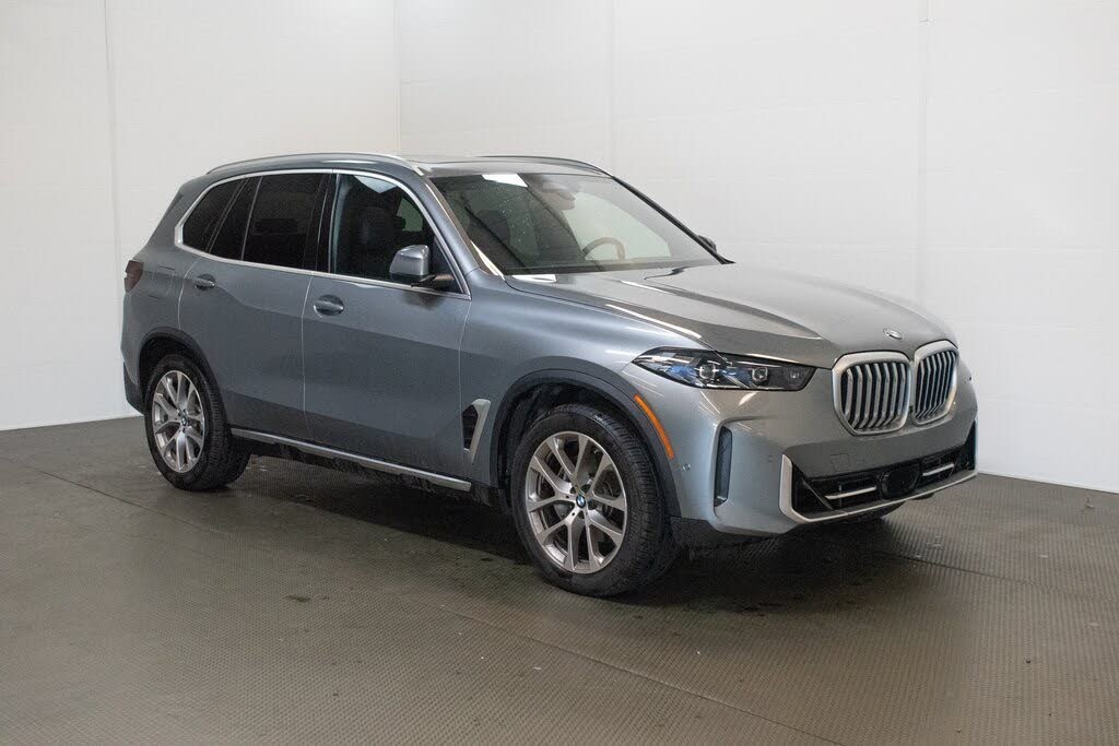 2025 BMW X5 xDrive40i AWD