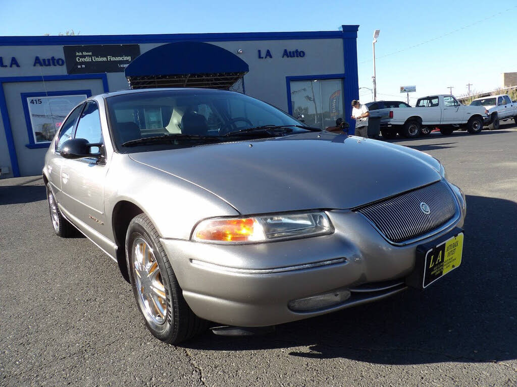 1998 Chrysler Cirrus 4 Dr LXi Sedan