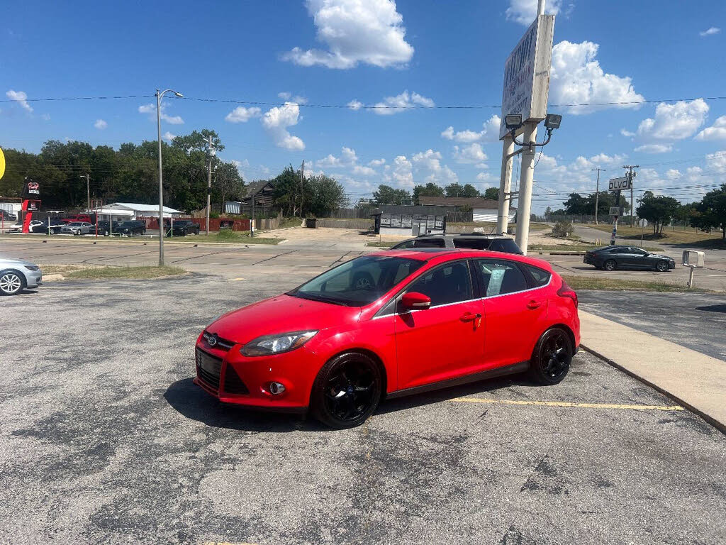 2012 Ford Focus SEL Hatchback