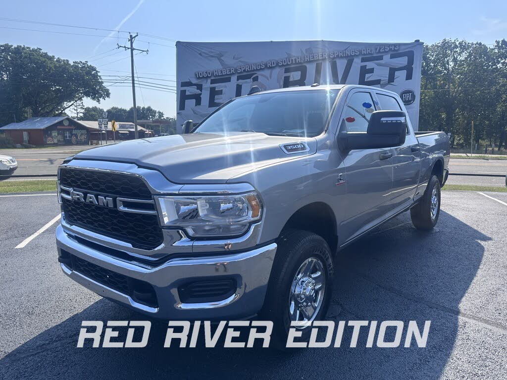 2024 RAM 3500 Tradesman Crew Cab 4WD