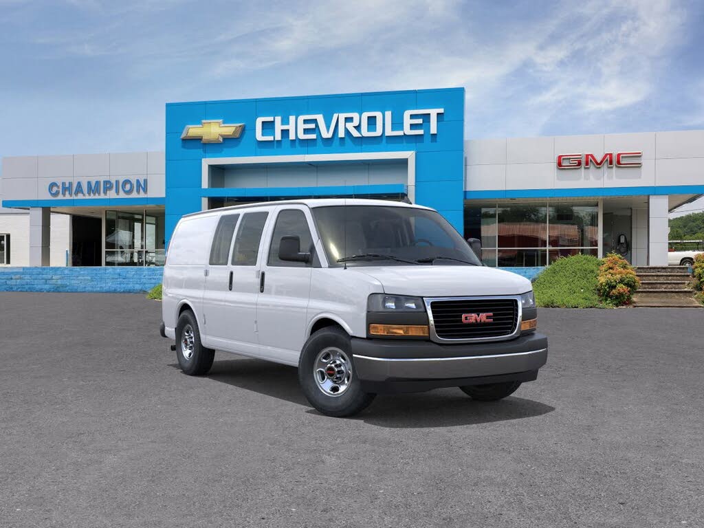 2025 GMC Savana Cargo 2500 RWD