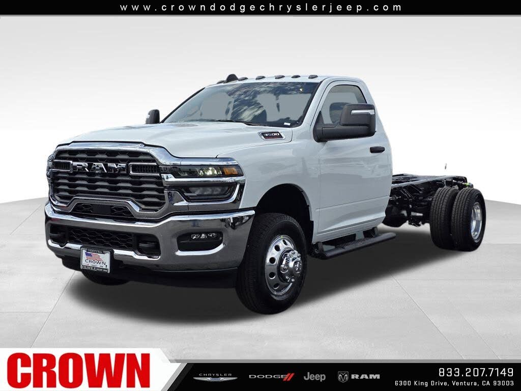 2026 RAM 3500 Chassis Tradesman Regular Cab LB DRW RWD