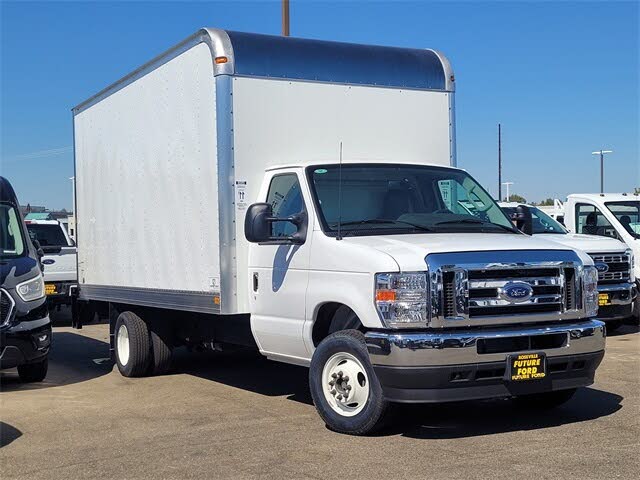 2024 Ford E-Series Chassis E-450 SD Cutaway 158 DRW RWD