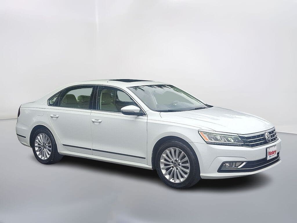 2017 Volkswagen Passat 1.8T SE