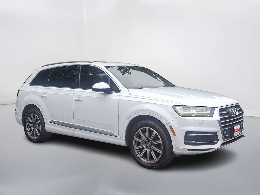 2019 Audi Q7 45 TFSI quattro Premium Plus
