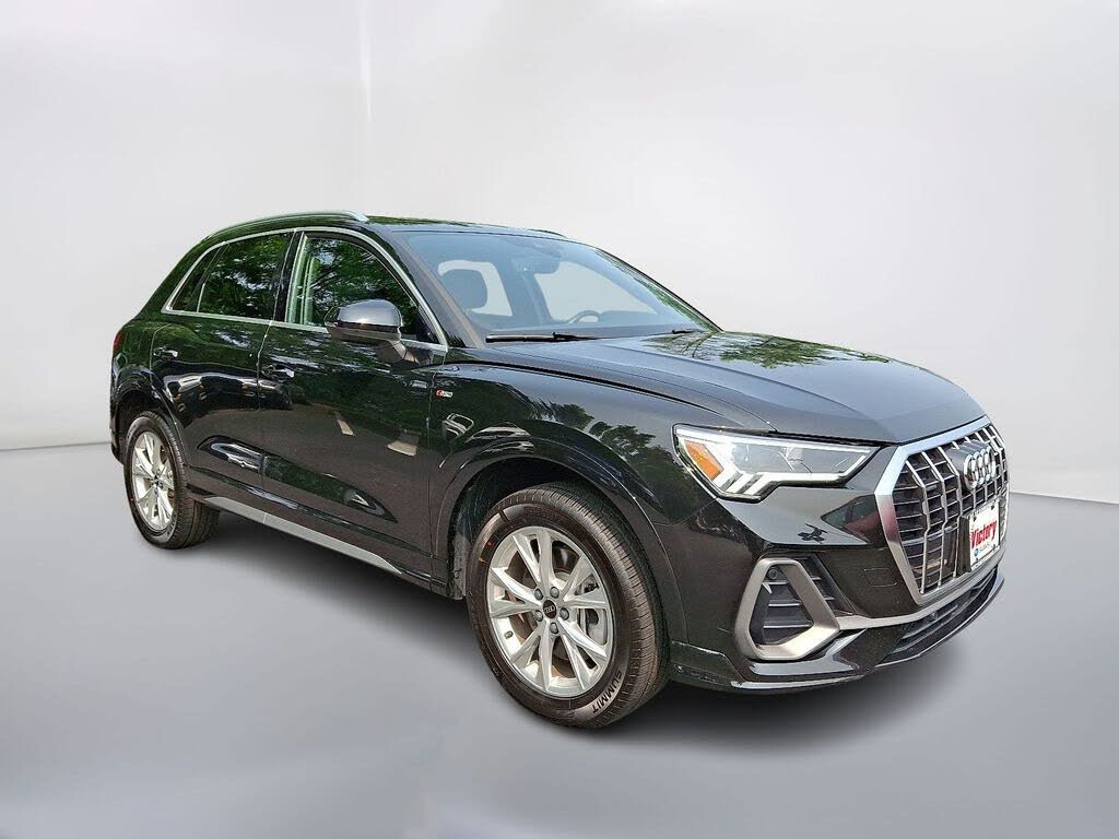 2024 Audi Q3 quattro Premium S Line 45 TFSI