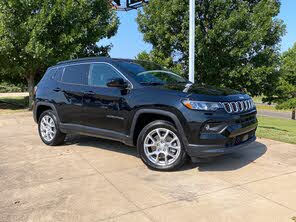Jeep Compass Latitude Lux 4WD