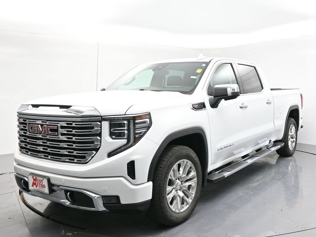 2023 GMC Sierra 1500 Denali Crew Cab 4WD