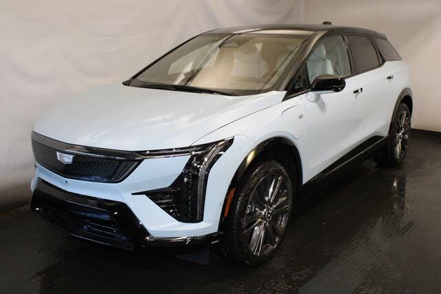 2025 Cadillac OPTIQ Sport 2 AWD