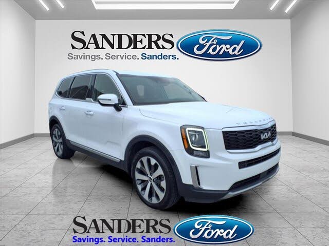 2022 Kia Telluride S FWD
